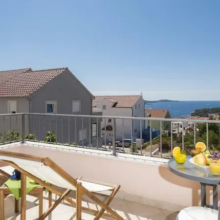 Hana's Eyes Apartment Hvar Town