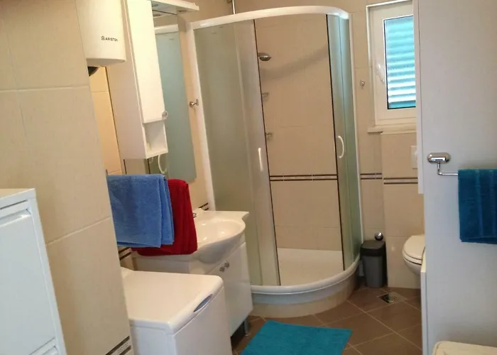 Hana's Eyes Hvar Town